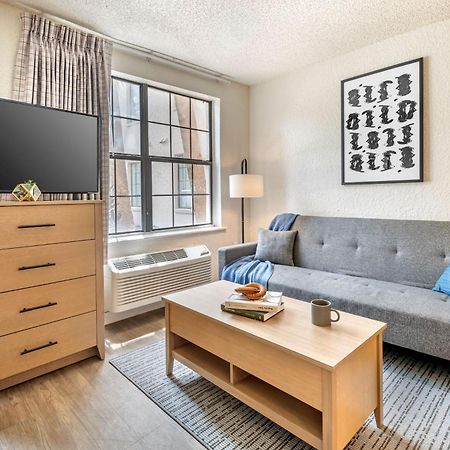Intown Suites Extended Stay Marietta Ga - Town Center Кенесоу Екстериор снимка