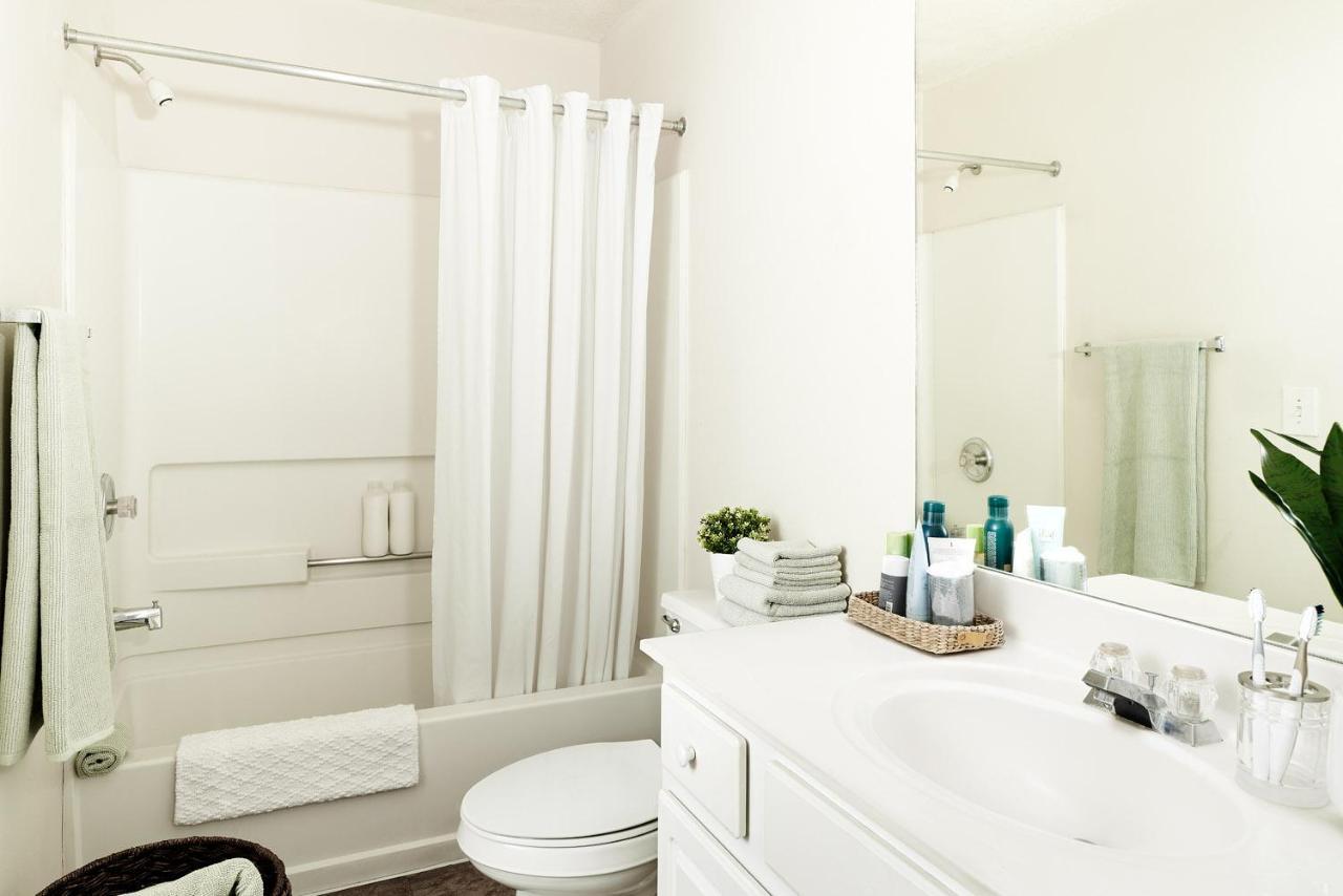 Intown Suites Extended Stay Marietta Ga - Town Center Кенесоу Екстериор снимка