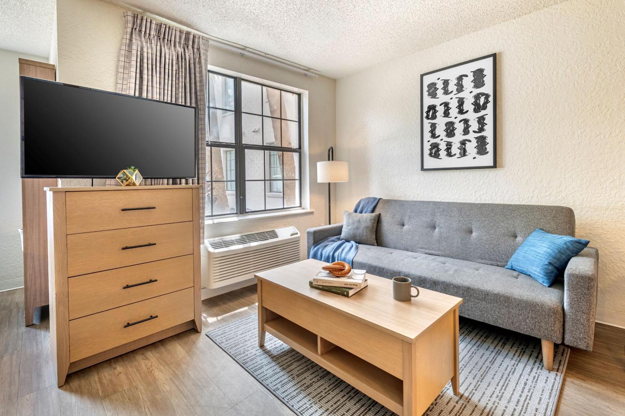 Intown Suites Extended Stay Marietta Ga - Town Center Кенесоу Екстериор снимка