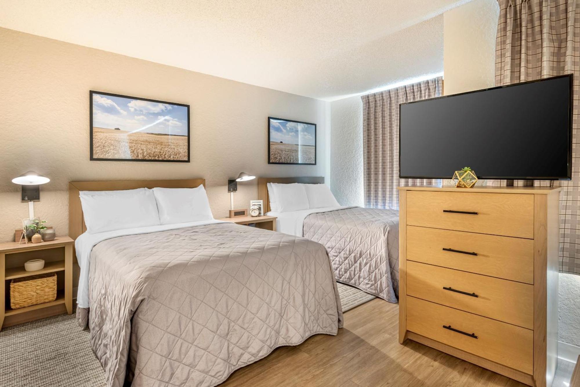 Intown Suites Extended Stay Marietta Ga - Town Center Кенесоу Екстериор снимка