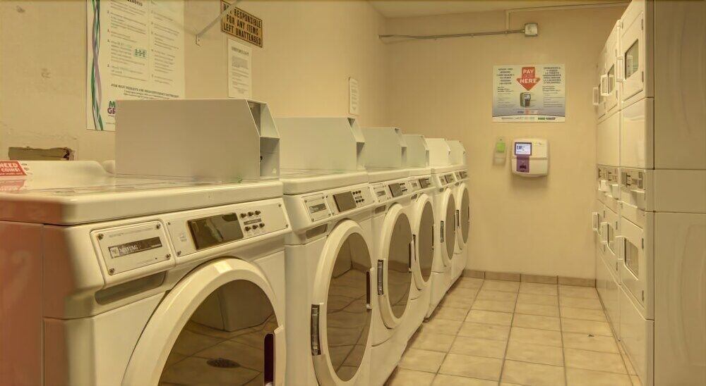 Intown Suites Extended Stay Marietta Ga - Town Center Кенесоу Екстериор снимка